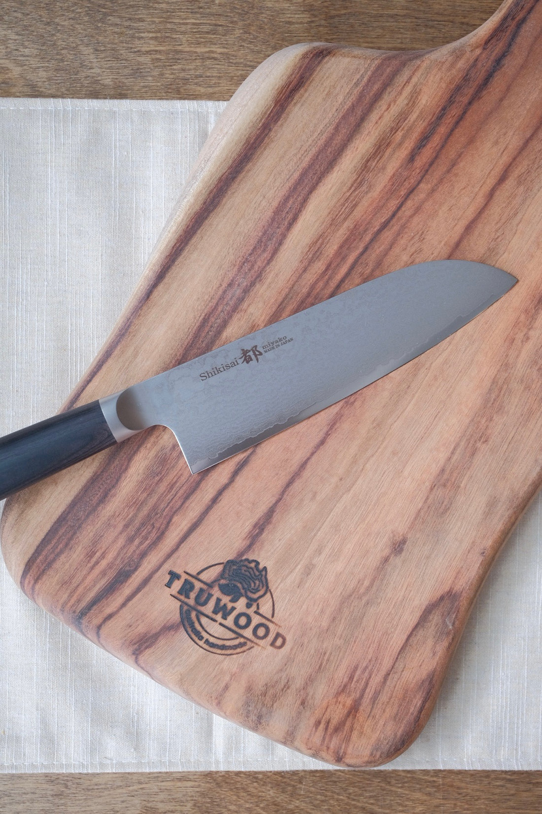 Shizu Hamono - Shikisai Miyako Damascus Deba