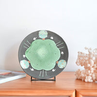 Akemi Nakamura 中村明美 Flower large Round Plate AN28