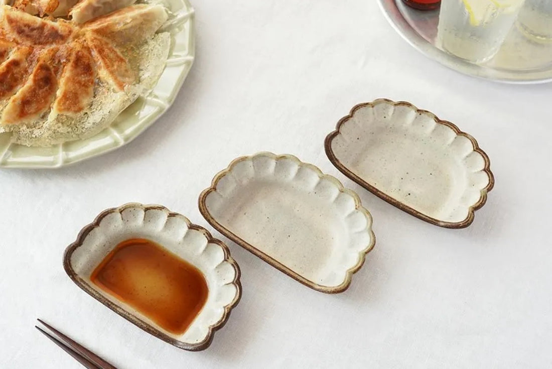 Mashiko Pottery Yoshizawa Dumpling Mini Plate