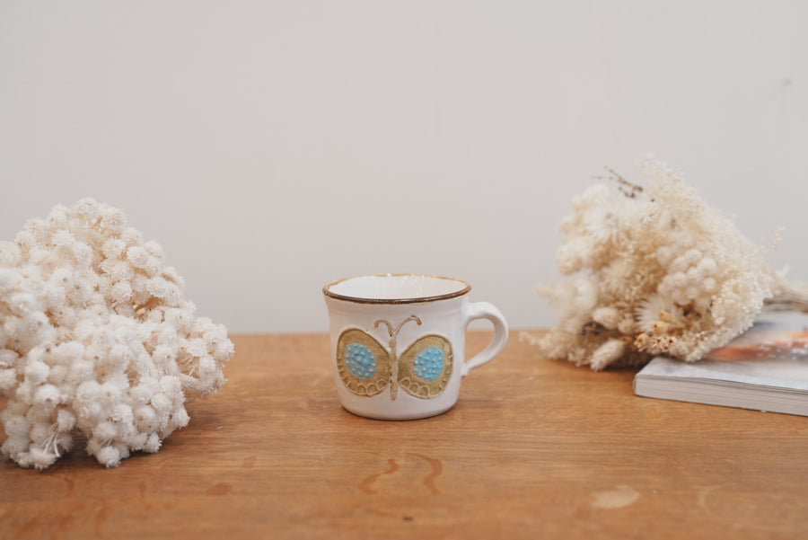 Tomoko Kubo コンガリ舍 White Butterfly Mug TK03