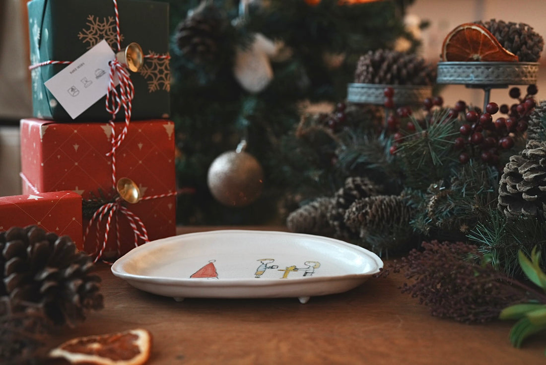 Natsumi Muroi 室井夏実- Oval Plate NM01