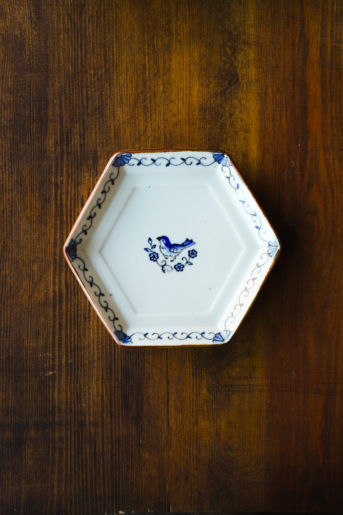 Shinko Nakanishi 中西申幸 Bird Hexagonal Plate SN08