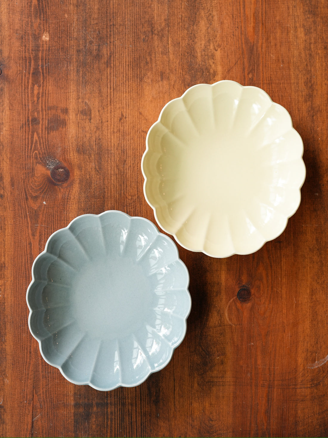 Atelier Gyuusha Floral Shape Deep Bowl
