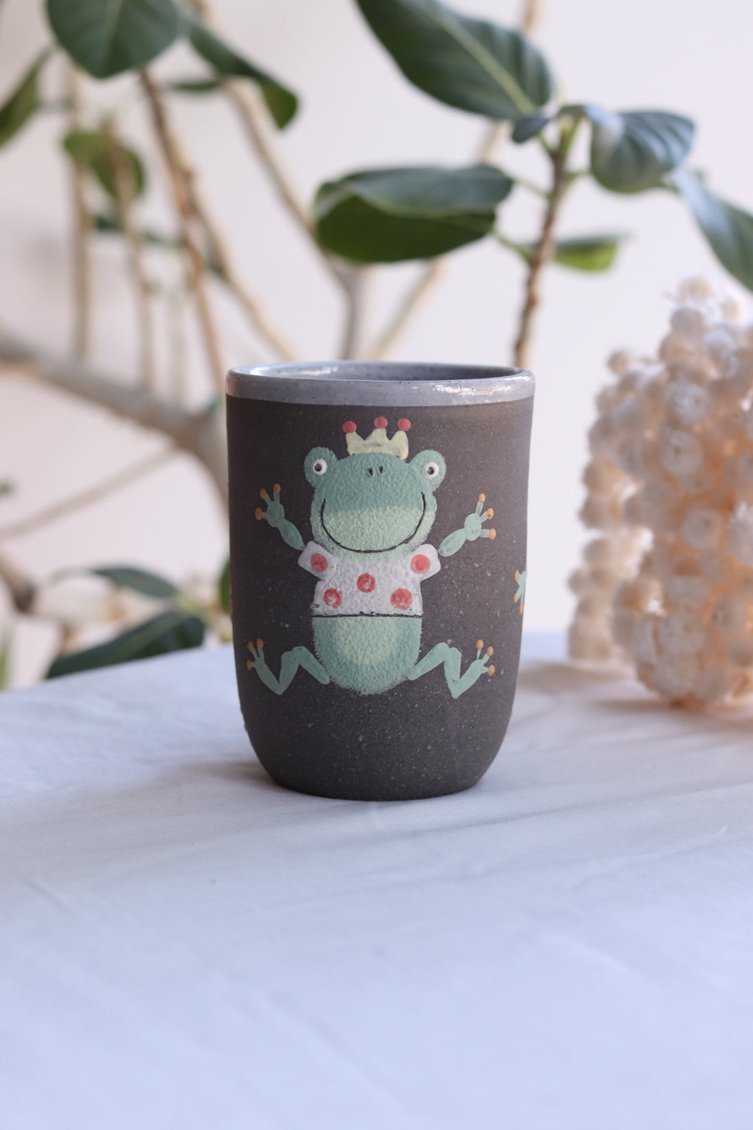 Akemi Nakamura 中村明美 Animal Beer Cup AN07