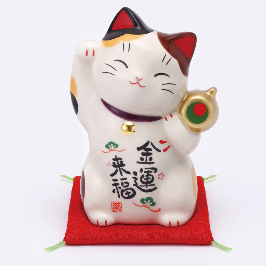 薬師窯 Maneki Neko Lucky Cat Ornament - Welcoming