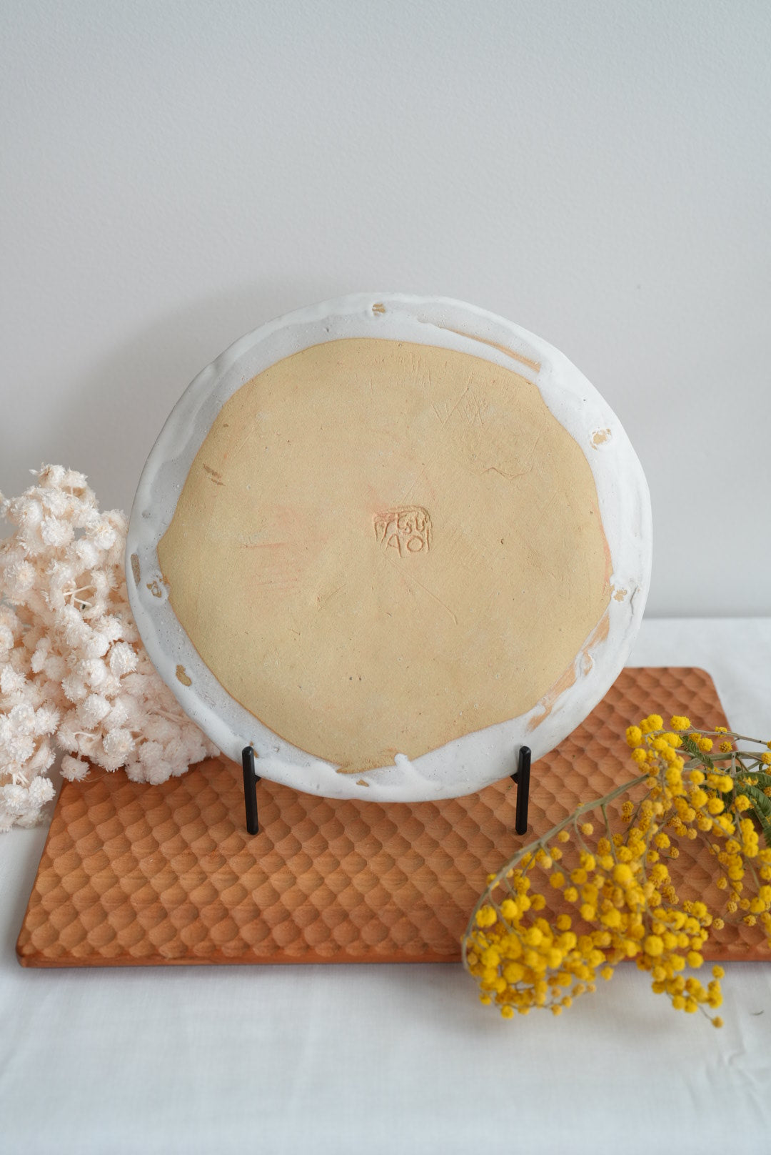 Tatsuo Horimizu 堀水達雄 White Round Plate TH04