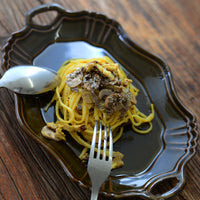 Studio M' Chanter Plate