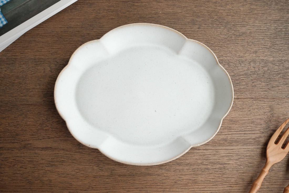 Norio Nakabayashi 中林範夫 Large Oval Plate - Light Blue NN06