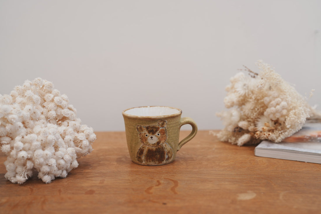 Tomoko Kubo コンガリ舍 Yellow Bear Mug TK08