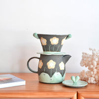 Akemi Nakamura 中村明美 Coffee Filter with Jug AN14