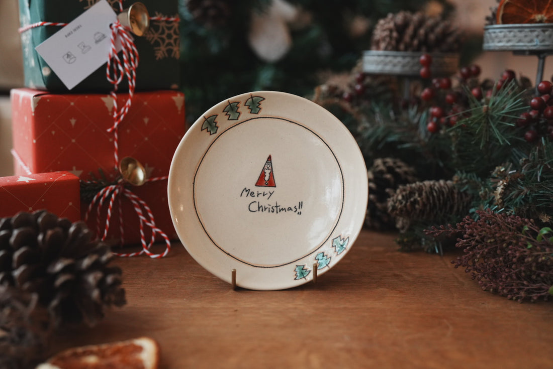 Kinobori 伊藤きのぼり Christmas Saucer KB02