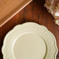Atelier Gyuusha Medium Floral Shape Round Plate