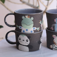 Akemi Nakamura 中村明美 Animal Mug AN03