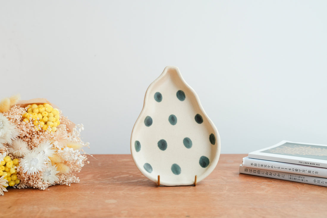 Ken Aoki 青木挙 Pear Plate KE07