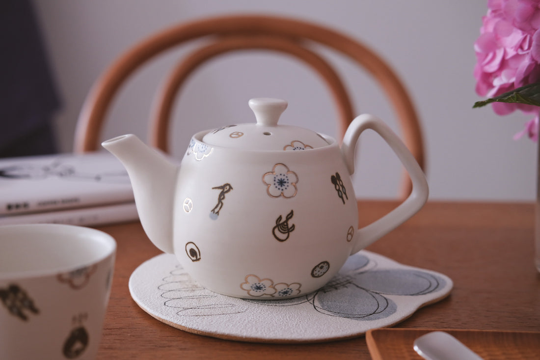 Tobe-ware Golden Ume Tea Cup & Teapot Collection