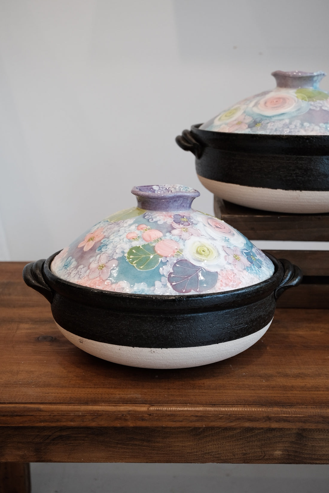 Setoware Flower Donabe Claypot - Rose Garden