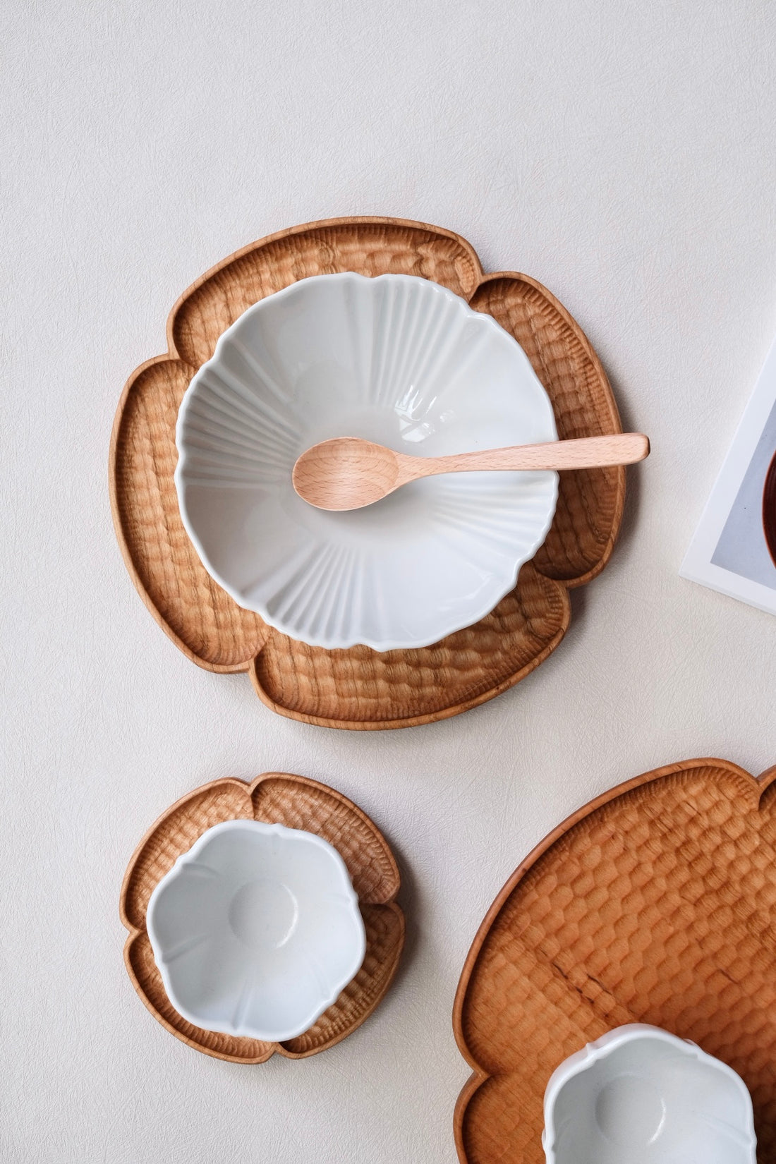 Kazunori Takatsuka 高塚和則 Flower Plate Cherry Wood Large KU07