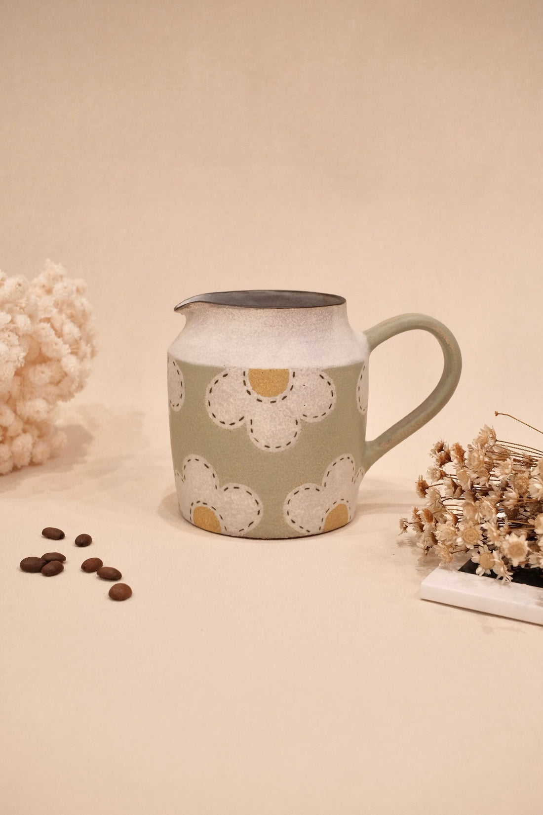 Kei Mitsumochi ミツ持啓 Flower Jug- Green KM82