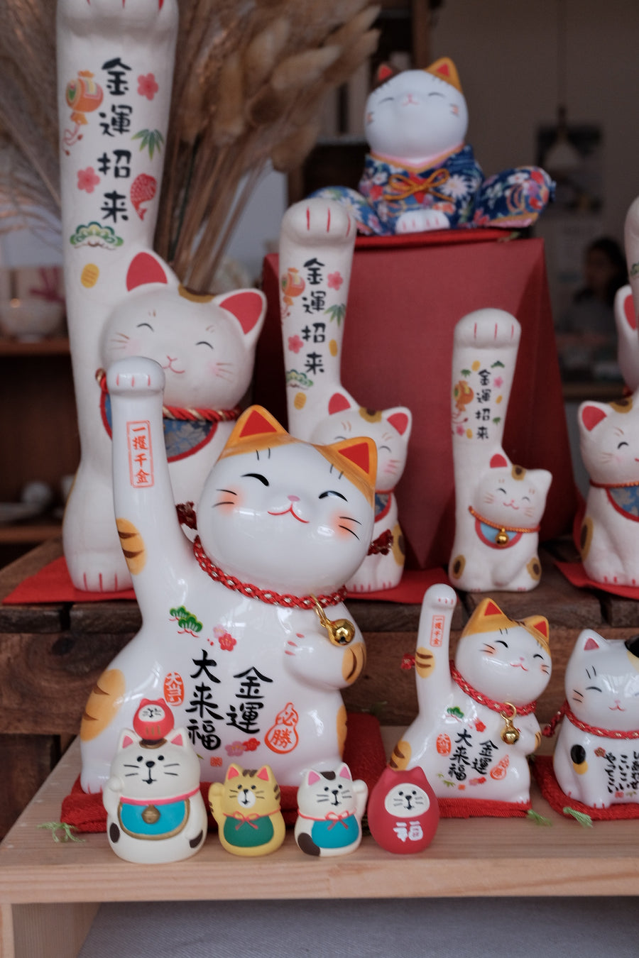 木村桜士堂 Ceramic Lucky Cat - Wealth