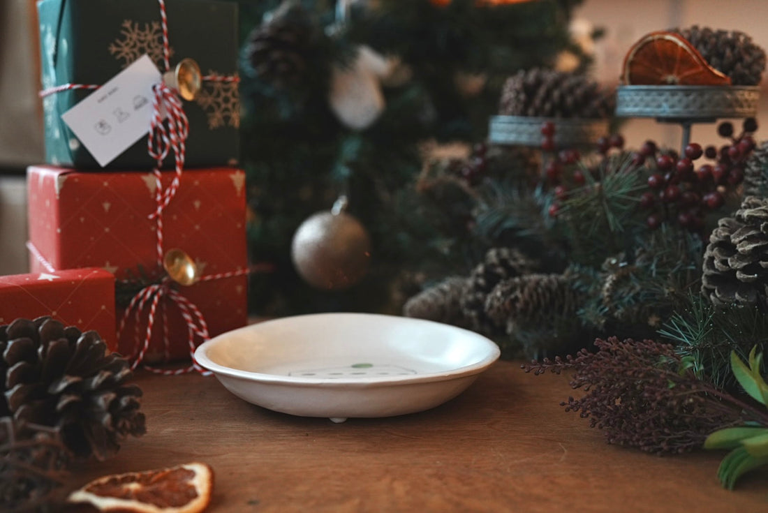 Natsumi Muroi 室井夏実- Round Plate NM02