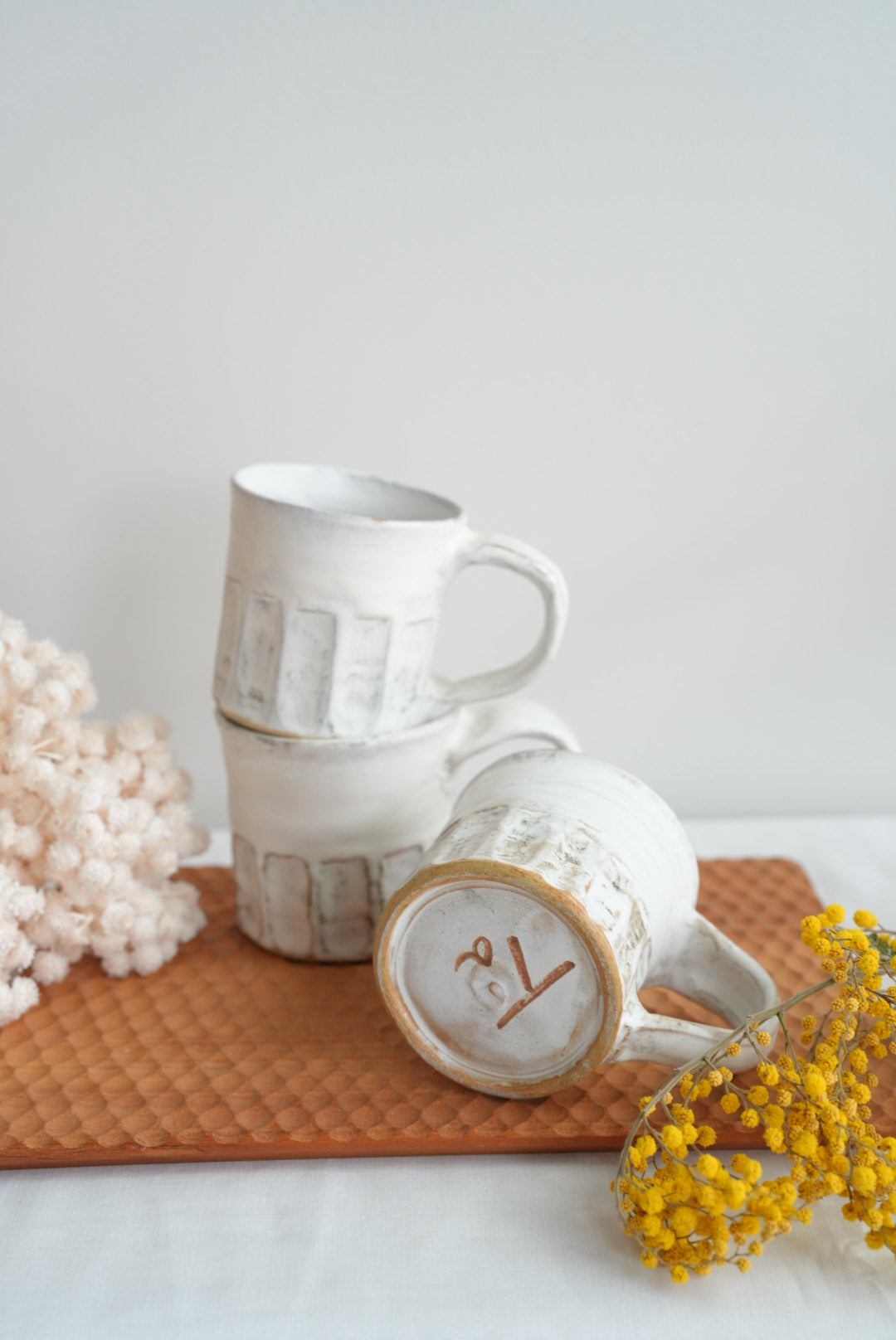 Tatsuo Horimizu 堀水達雄 White Mug TH01