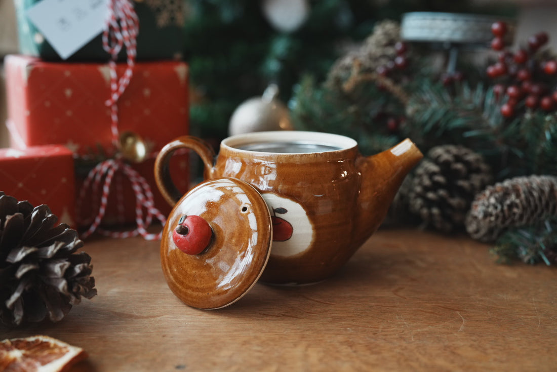 Fumiko Kondo 近藤布美子 - Brown Bear Teapot FK21