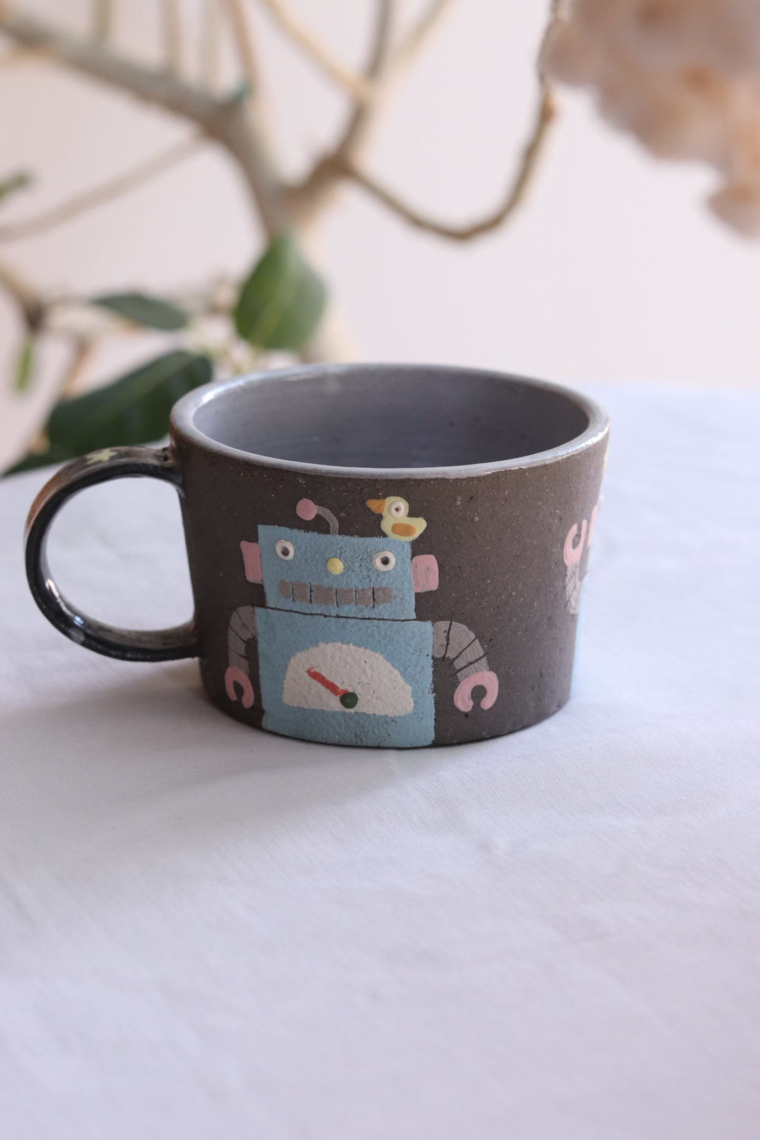 Akemi Nakamura 中村明美 Animal Mug AN03