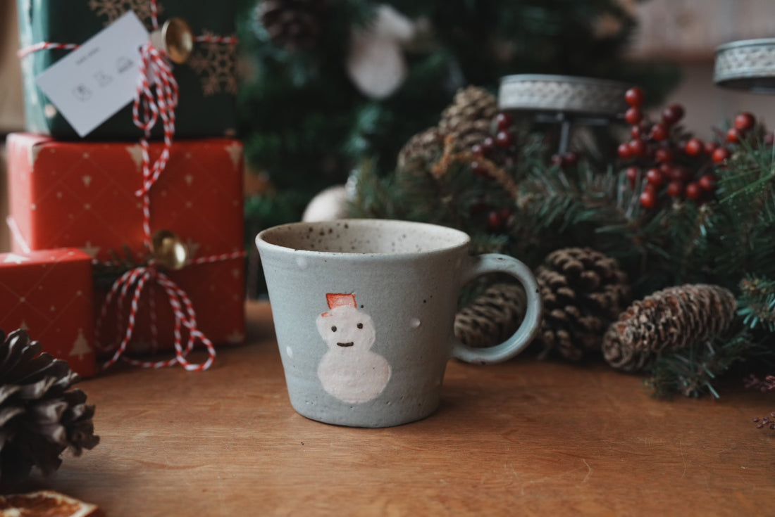 Haruko Harada 原田晴子 Christmas Straight Mug - HH37
