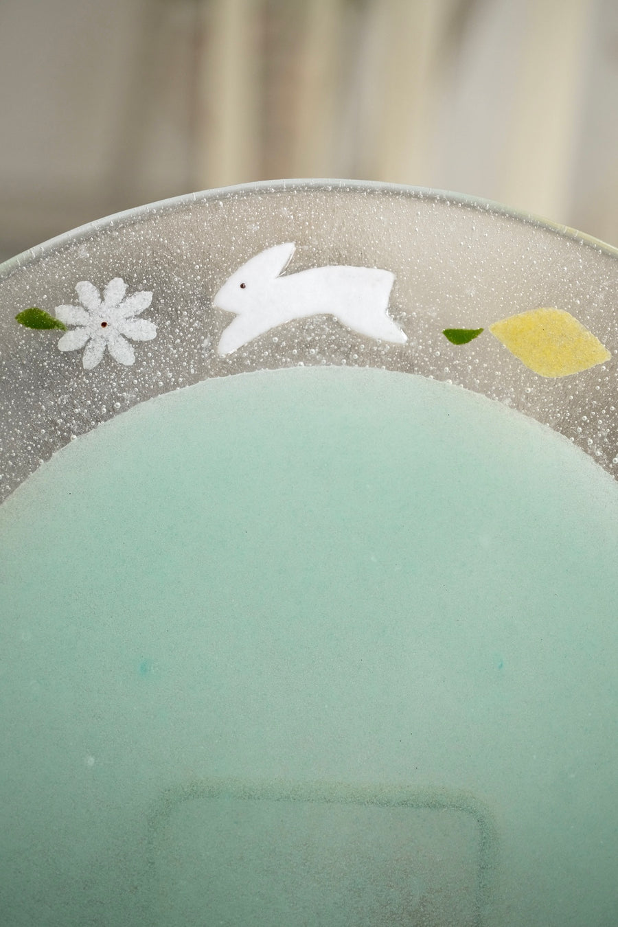 Fuji Glass Studio Green Rabbit Lemon Flower Plate 18cm