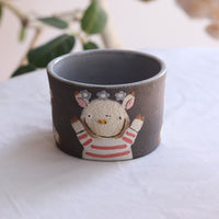 Akemi Nakamura 中村明美 Animal Mug AN03
