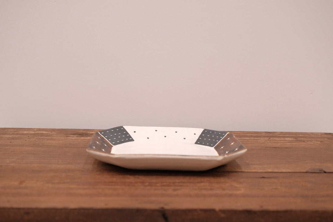 Emishi Kobo 池田匡優&美弥子 - Wide Octagon Plate Small EK05