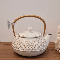 IWACHU Iron Teapot - White Gold - Dots Pattern