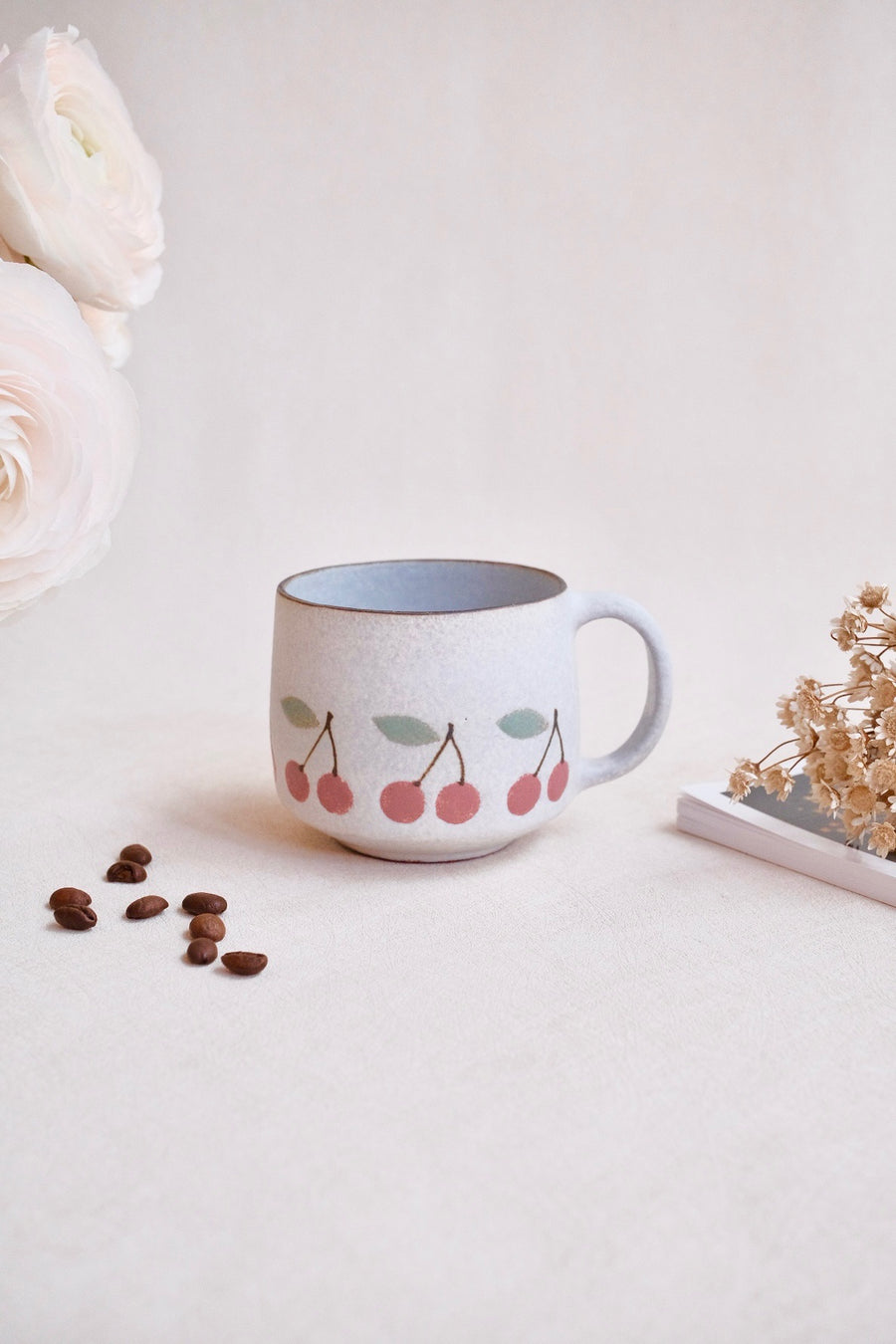 Kei Mitsumochi ミツ持啓 Cherry Mug with Saucer - Red  KM13
