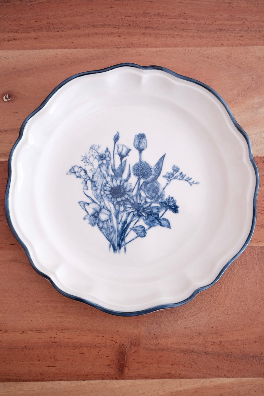 Mashiko Pottery Yoshizawa Blue Flower Plate