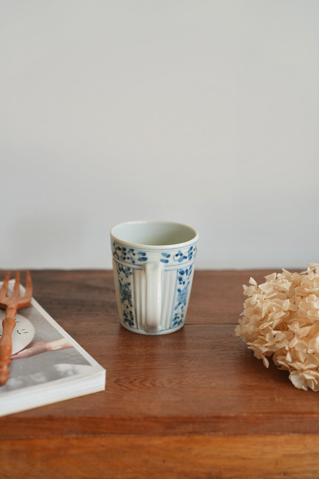 Maya Inamura 稲村真耶 Flower Straight Mug MI22