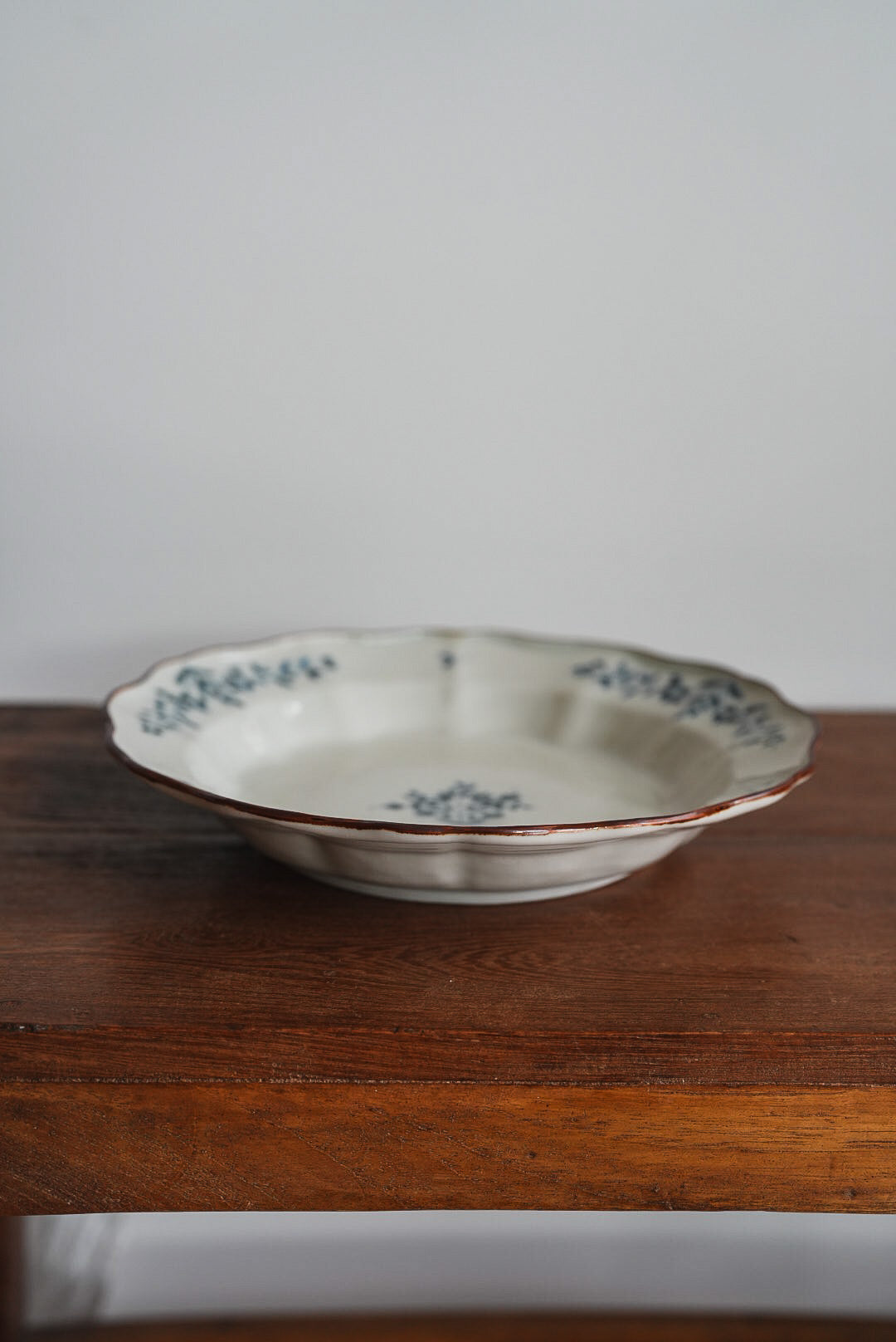 Kazuaki Shimura 志村和晃- Sometsuke Floral Rim 7.5" Plate KAS01