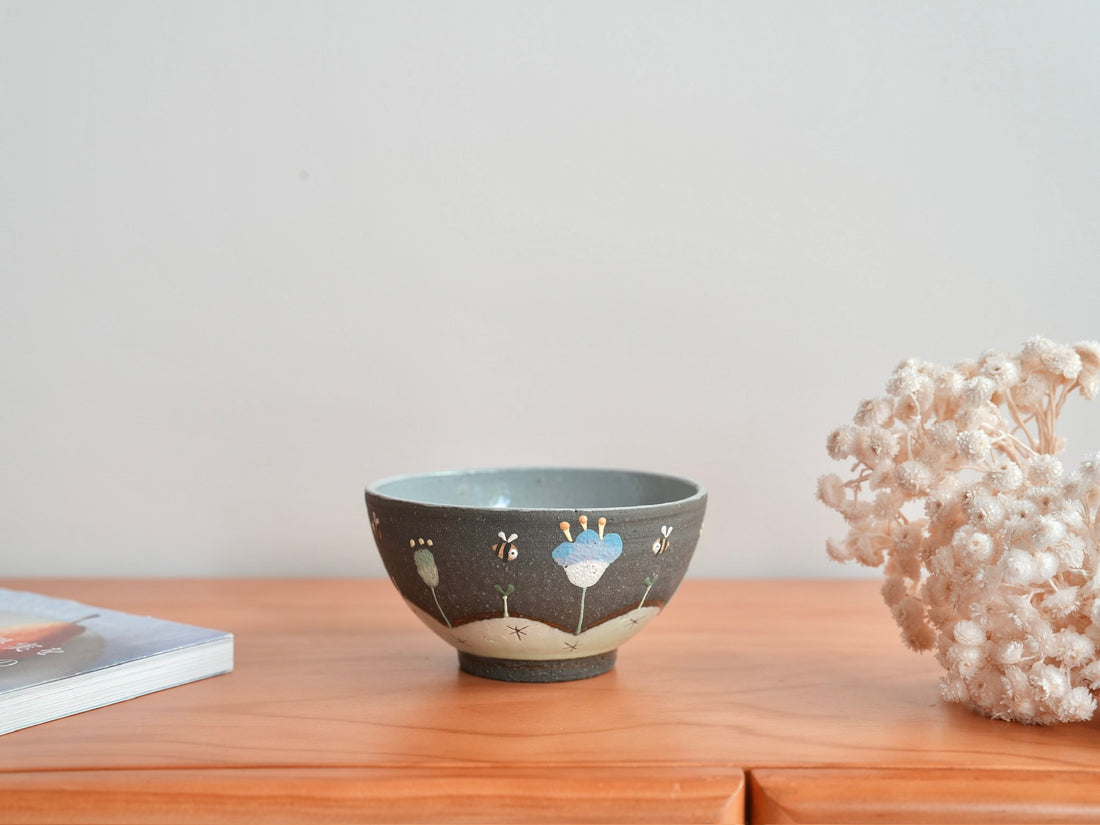 Akemi Nakamura 中村明美 Sheep Bowl AN15