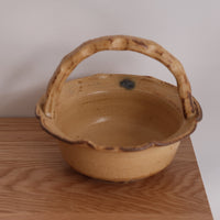 Yellow Seto Rinbana Handled Bowl