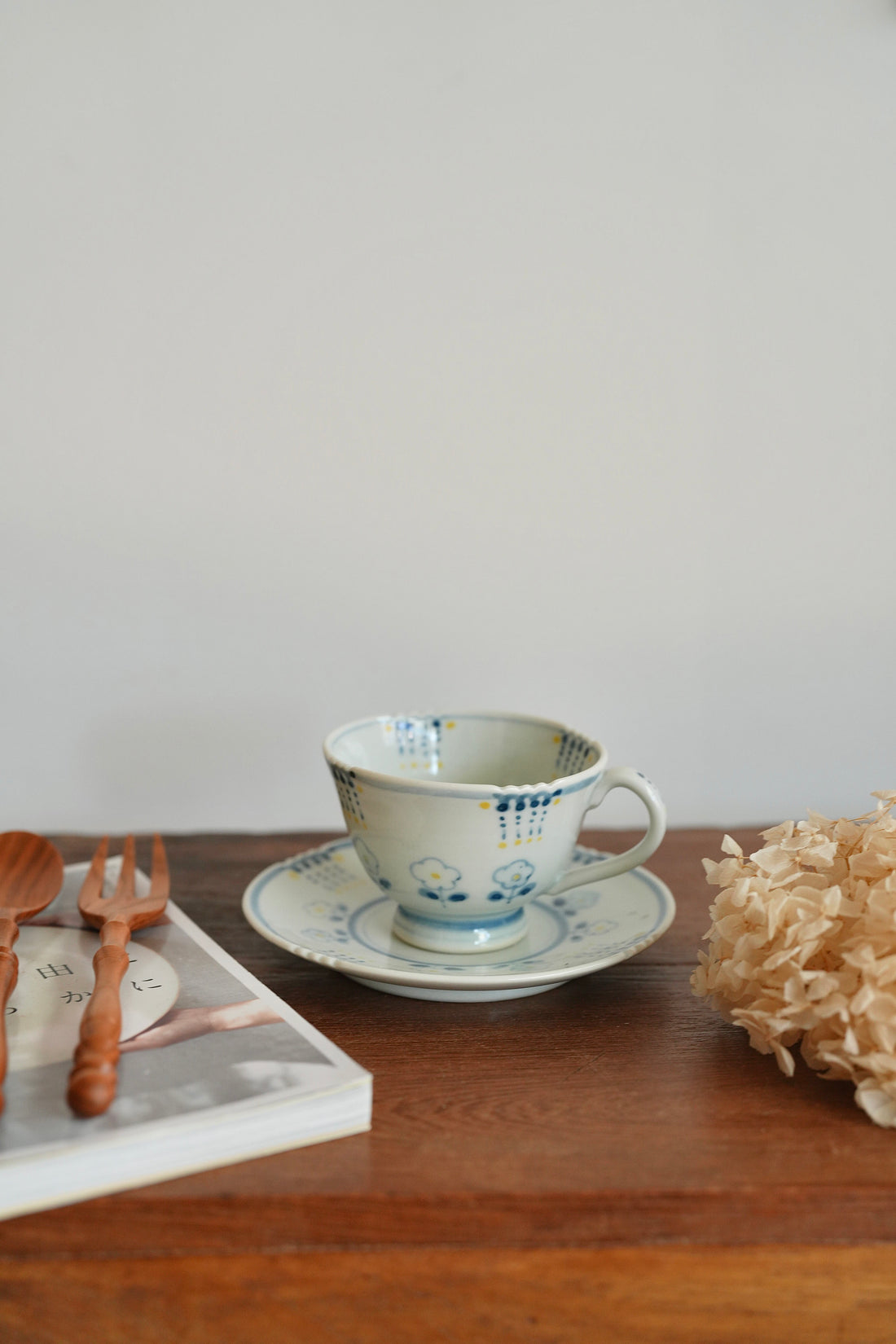 Maya Inamura 稲村真耶 Yellow Flower Mug and Saucer Set MI27