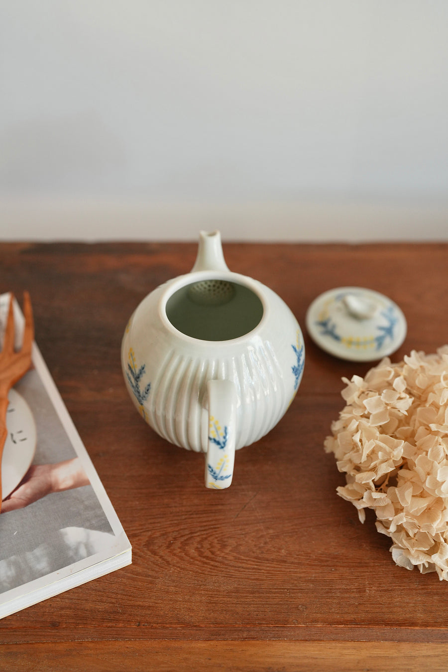 Maya Inamura 稲村真耶 Mimosa Teapot MI11 – Yochi Cups