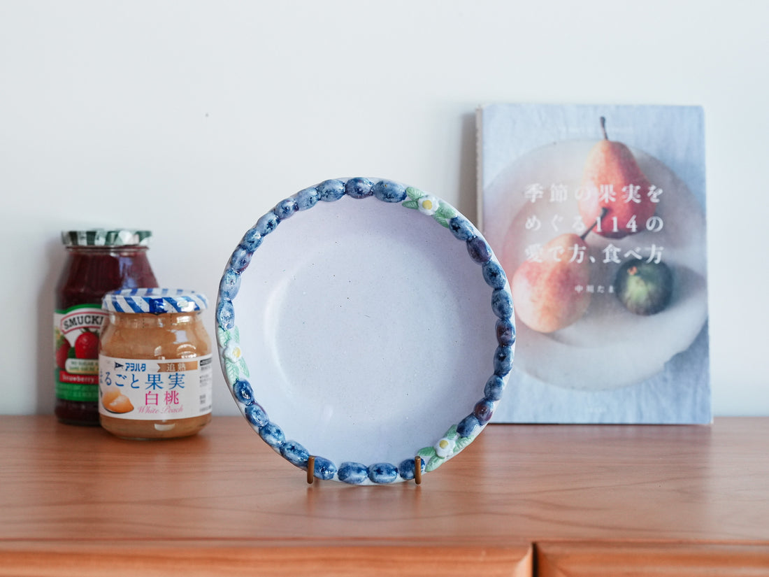 Aiko Miura 三浦愛子 Blue Berry Medium Bowl AM03