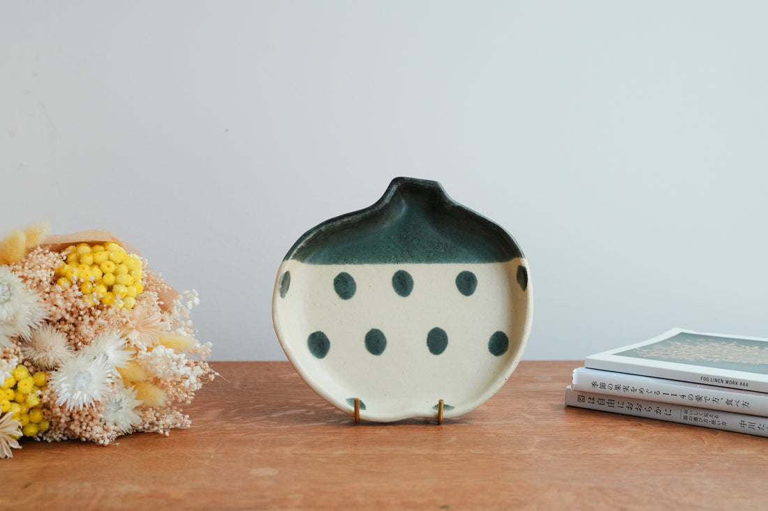 Ken Aoki 青木挙 Apple Plate KE06