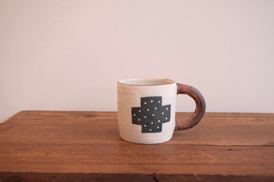 Emishi Kobo 池田匡優&美弥子 - Straight Mug EK06