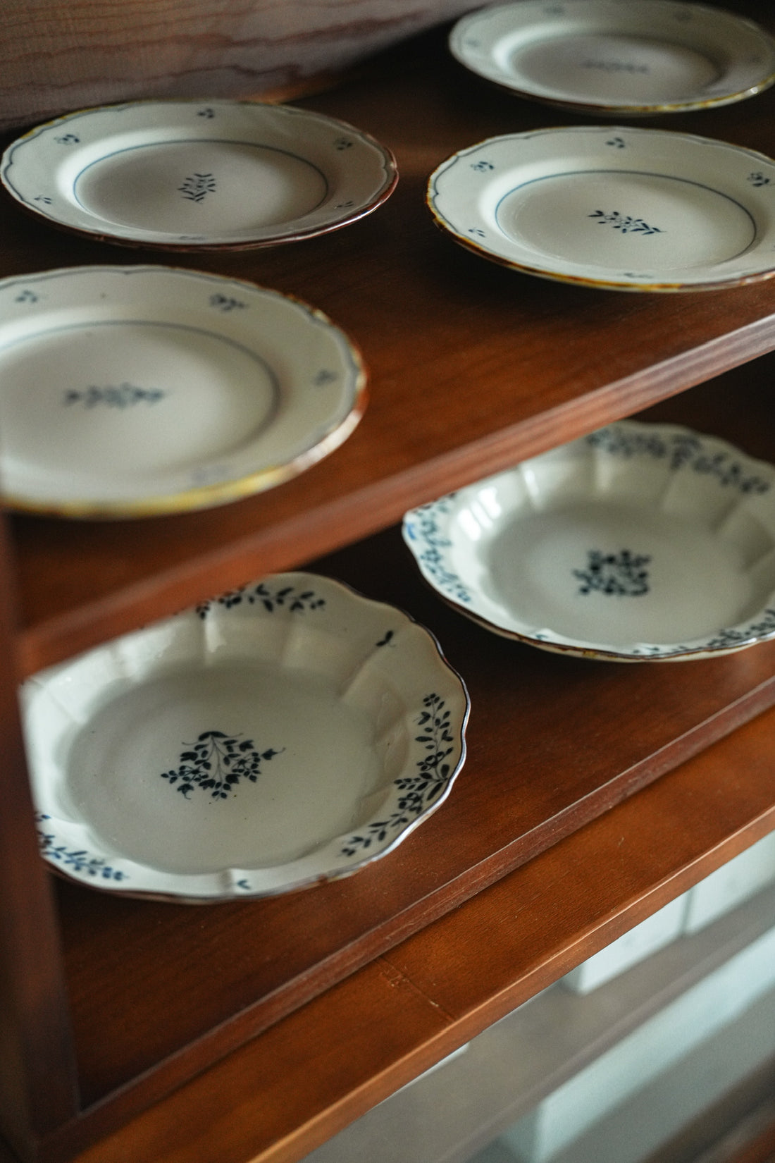 Kazuaki Shimura 志村和晃- Sometsuke Floral Rim 7.5" Plate KAS01