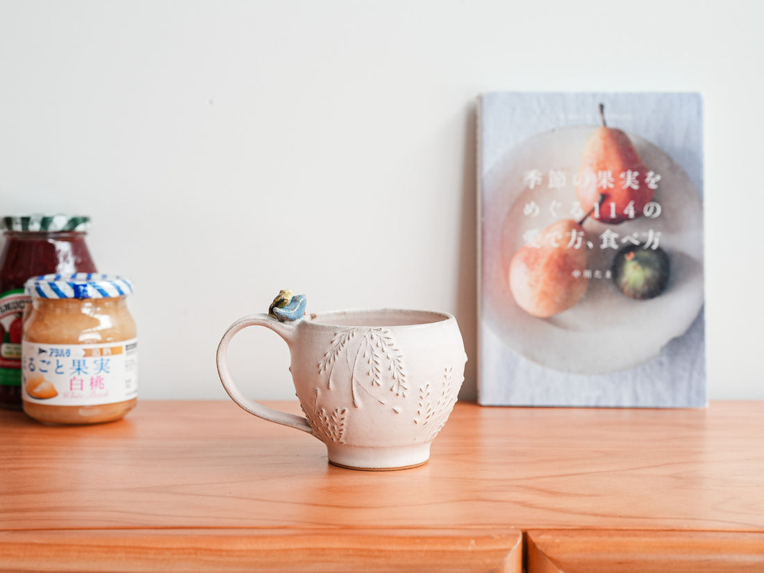 Satomi Motohashi 本橋里美 Bird and Flower Mug SM11