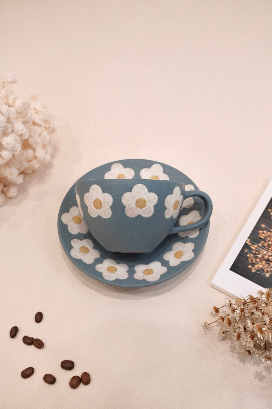 Kei Mitsumochi ミツ持啓 Flower Rim Lake Blue Round Plate-Small  KM42