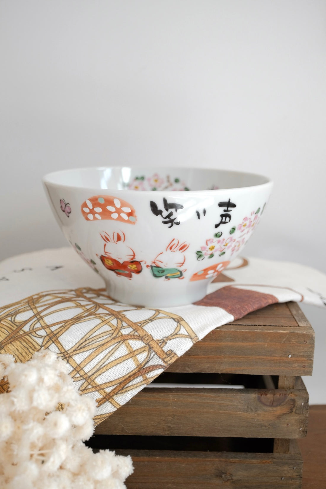 夕立窯 Fully Handmade Ramen Bowl - Sakura & Rabbit
