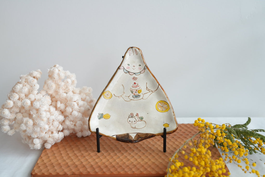 Sayo Horimizu 堀水小夜 Triangle Plate SH05