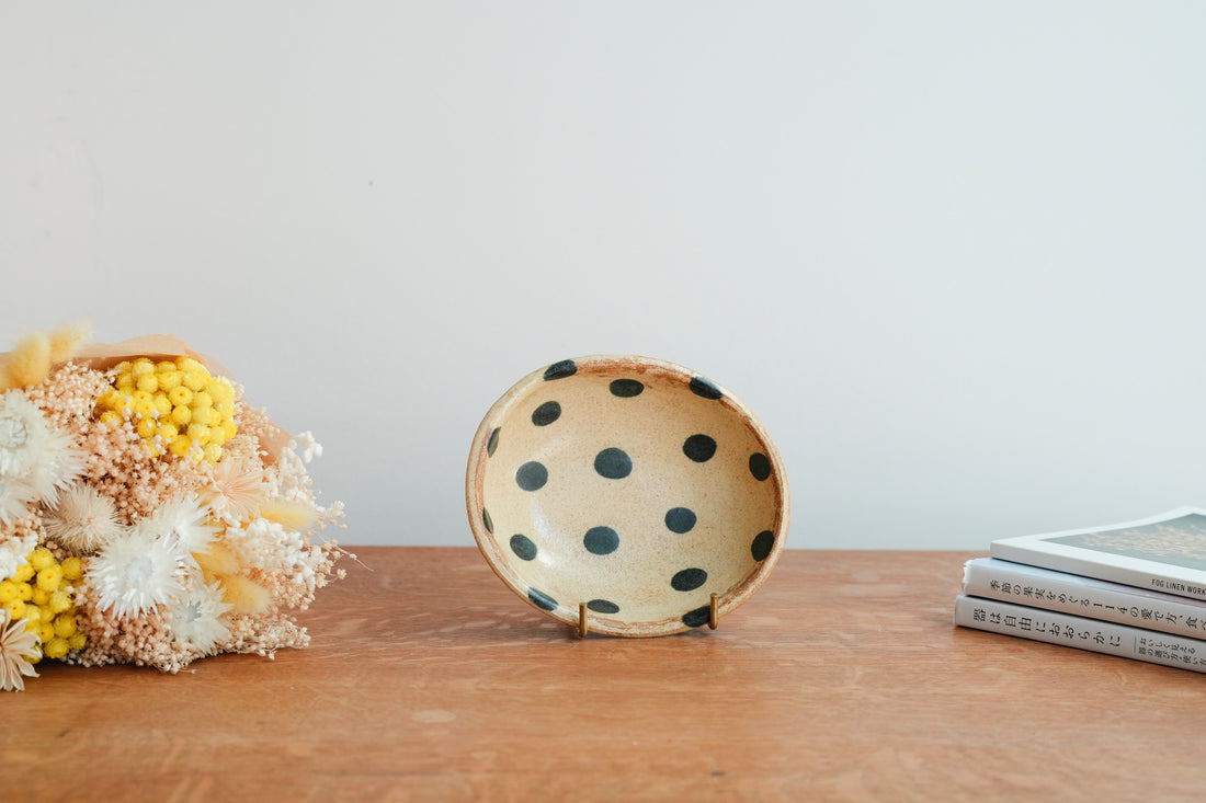Ken Aoki 青木挙 Small Oval Bowl KE12