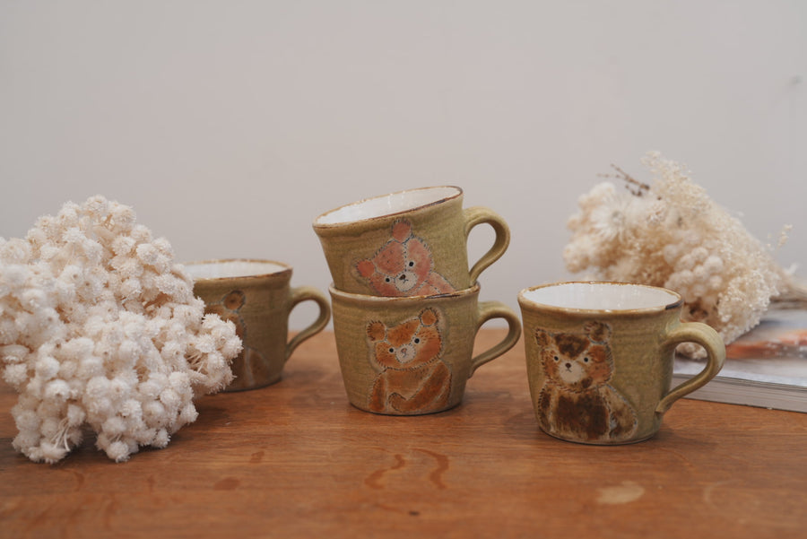 Tomoko Kubo コンガリ舍 Yellow Bear Mug TK08
